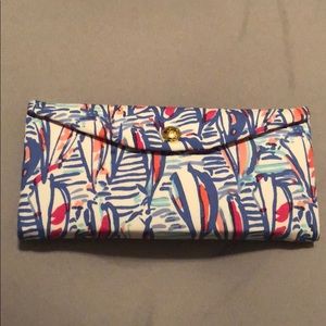 Lilly Pulitzer sun glass case